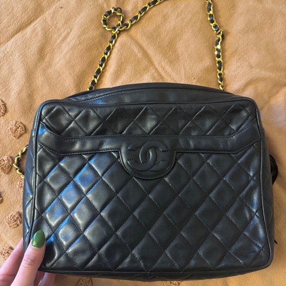 Vintage Chanel Camera camera bag - Picture 11 of 15